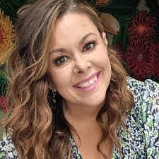 Vanessa Carmichael's Instagram, Twitter & Facebook