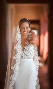 Pronovias Vicenta Wedding Dress Used Size 6 2 500 Real Brides Wedding Dresses Wedding Dresses Pronovias Wedding Dress