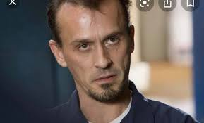 Alley encounter with a young bicyclist in Decatur, Alabama