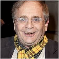 Arwen-Undomiel.com :: Dedicated to J.R.R. Tolkien's Lord of the Rings ::  Sylvester McCoy