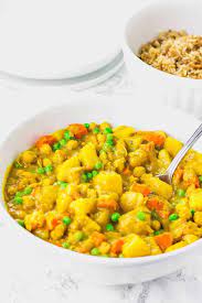 Jamaican Spicy Potato Curry Vegan Recipe Yummly Recipe Jamaican Recipes Vegan Recipes Caribbean Recipes