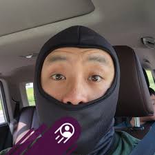 What does everyone use to keep the hubs and zippers operating smoothly?