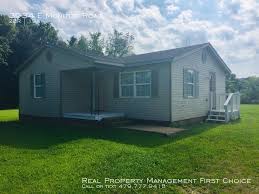 Rent.com® offers 126 2 bedroom houses for rent in san diego, ca neighborhoods. 2 Bedroom House For Rent In Springdale House For Rent In Springdale Ar Apartments Com