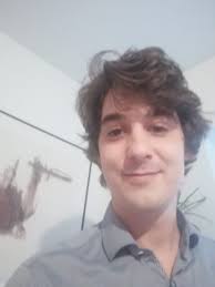 Vor den Vorhang: Unsere Schreibtutor*innen Teil 1