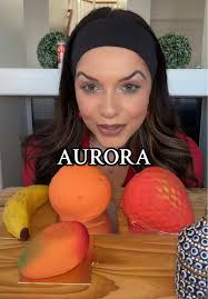 Aurora Pastries Peach