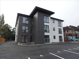 What are the downsides of renting a 2 bedroom apartment in birmingham, al? 2 Bedroom Apartment Flat To Rent In Apartment P Cross Court 2351 Coventry Road Birmingham B26