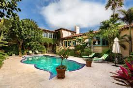 See more ideas about donald trump house, donald trump, trump. Tour Ivana Trump S Palm Beach Mansion For Sale Hgtv
