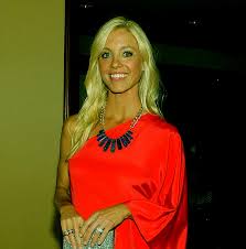 In the year 2004 he married lауlа grееr rеаvеѕ. Crazy Facts On Layla Kiffin Where Is Lane S Ex Wife Celebrity Gossip