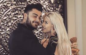 Nouveau projet à deux pour jessica thivenin et thibault kuro ! Jessica Et Thibault De Retour En France Ils Disent Bye Bye A Dubai Star 24