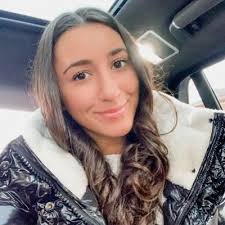 Maria Asaro's Instagram, Twitter & Facebook