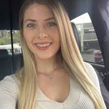 Caitlyn Kirk's Instagram, Twitter & Facebook