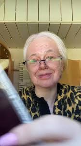 Heartwarming Rio Song Trend: Emotional Old Filter Transition