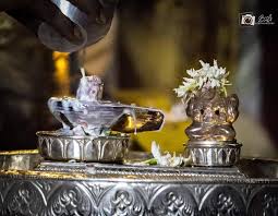 மார்கழி மாதம்... - எழுமாத்தூர் பனங்காடன் குலம் மக்கள் | Facebook