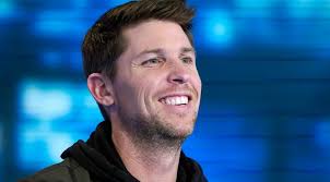 Hamlin, Truex pay debt to Busch ... in pennies