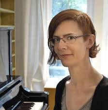 Muriel Griffiths's Instagram, Twitter & Facebook