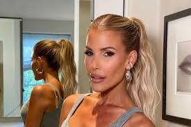 Tracy Million's Instagram, Twitter & Facebook