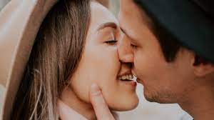 Richtig küssen: Die besten Tipps – Dos und Don'ts vom Flirtcoach