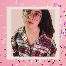 ✨ Sometimes I’m a big ol’ cornball & try something like writing a Christmas  song. Here’s a little demo. If you like it you can download it for free