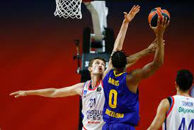Yarı final maçının yıldızlarından sertaç şanlı final maçına da rüzgar gibi başladı, anadolu efes'in ilk sekiz sayısının tamamını kaydetti. Kyi9bry0jgyn1m