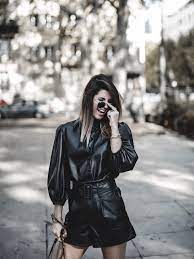 Parcourez la rubrique chemises pour femme. Chemise En Simili Cuir Pour Un Total Look By Opaline