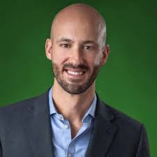 Evan Burk's Instagram, Twitter & Facebook