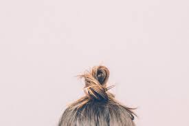 Find here hair fall and hair loss causes in men or in women including extreme stress, hormonal imbalance, toxic chemicals, medicines and treatments, fancy diets, alopecia and nutritional deficiencies. Why Is My Hair Falling Out 5 Causes Of Hair Loss