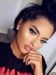 The right eye makeup for blue eyes can help you create a captivating look that you will want to wear time and again. Makeup Ideas For Blue Eyes And Black Hair Saubhaya Makeup