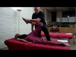 Table Thai Bodywork Prone Dr Tony Zayner Dn Lac Class 2 Thai Yoga Massage Massage Meme Massage Techniques