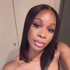 Rosie Pickering (@Rosiepickering)