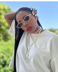 Geralda Etienne's Instagram, Twitter & Facebook