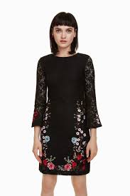 Code promo desigual sac a main desigual pas cher vetement desigual femme veste desigual femme robe longue desigual robe jean desigual. Epingle Sur Desigual Nouveaute La Mode Tendance