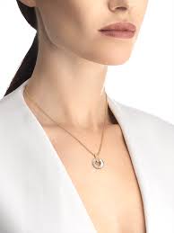 .replica bulgari necklace or a replica bulgari pendant, we can provide you with trendy bulgari jewelry replica je options that are guaranteed to please! Bvlgari Bvlgari Necklace 357546 Bvlgari