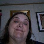 Melissa Earp's Instagram, Twitter & Facebook