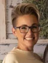 Stephanie Denton's Instagram, Twitter & Facebook