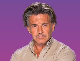 Con el humor que lo caracteriza, habló de todo y hasta se animó a contar detalles desconocidos de su infancia. Osvaldo Laport Y Una Polemica Comparacion De La Violencia De Genero En Argentina Y Congo