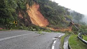 More meanings for tanah runtuh. Hujan Lebat Cetuskan Tanah Runtuh Di Cameron Highlands Berita Mediacorp