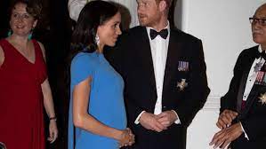 Wegen geburtstagsgruß an herzogin meghan. Meghan Markle So Gross Ist Ihr Babybauch