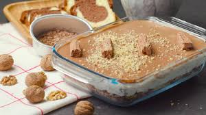 حلى الفليك سهل بالكيك الجاهز Recipe Fun Desserts Recipes Food