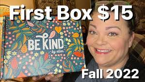 Ellen Box's Instagram, Twitter & Facebook