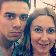 Maria joão abreu assinalou o dia especial nas redes sociais. Filho E Nora De Maria Joao Abreu Impedidos De Ir Ao Velorio E Funeral Da Atriz