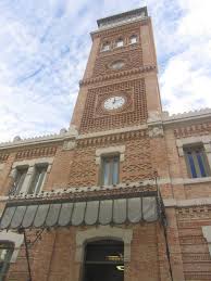 Casa árabe también organiza visitas guiadas por estos lugares varias veces al año. Clock Tower And Porch Casa Arabe Calle De Alcala Madrid A Photo On Flickriver