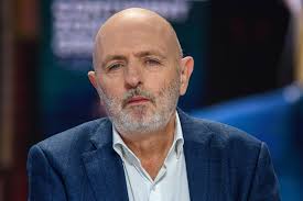 Quand le Covid-19 s'attaque à l'estomac : l'enfer vécu par Matthias, Belge  de 19 ans