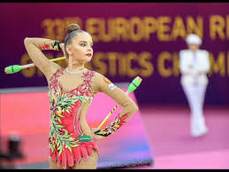 Ashram was bested by dina averina, while in the clubs exercise it was arina who came on top. Dina Averina Clubs 2017 Music Youtube