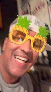 Oscar mamber (@thecrazybarber) • Instagram photos and videos