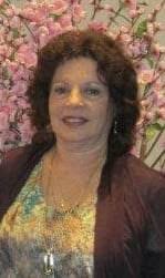 Toni Snyder's Instagram, Twitter & Facebook