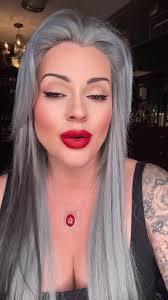 Alex Streeter's Instagram, Twitter & Facebook