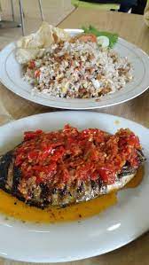 Nasi Goreng Manado Ikan Kuwe Bakar Rica Masakan Indonesia Resep Ikan Masakan