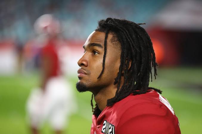 ‘Valentine’s Views’ podcast: Cautionary words about Alabama WR Jaylen  Waddle - Big Blue View