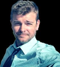 COVER PHOTO BY: LAURENCE CURTIS