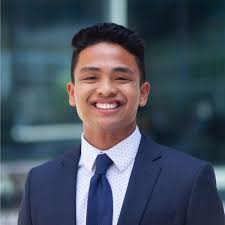 Last week I graduated Magna Cum Laude from the University of South Carolina  with a double major in Marketing and Management and a minor in Retail.